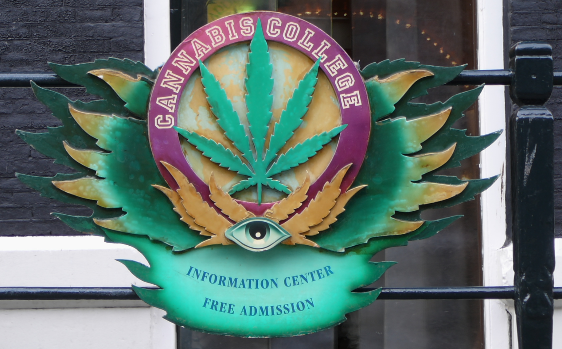 Amsterdam Cannabis Center